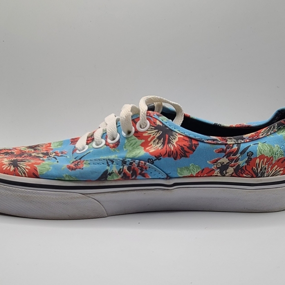 VANS AUTHENTIC STAR WARS YODA ALOHA FLORAL SKY BLUE OFF WHITE ERA Men 7/ Wm 8.5 - Picture 4 of 12